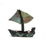 A studio pottery sailing boat sculpture by Taja, Japanese sculptor in Devon 12cmH