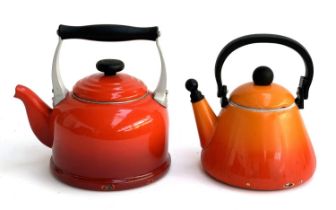 Two Le Creuset enamel stove kettles, 2.1l and 1.6l