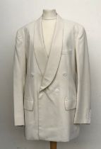 A tailored ivory dinner jacket, with ivory lining silk and shawl collar, approx. 42" chest