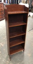 A small Edwardian mahogany and marquetry bookcase of five shelves, 41x15.5x115cmH