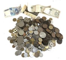 A quantity of British and World coins to include Victorian pennies dating from 1862 onwards, etc