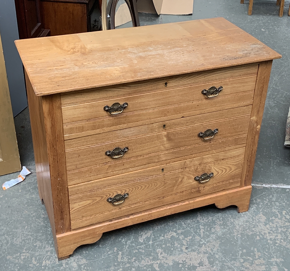 An early 20th century ash chest of three drawers, drawers with line mouldings, 92x46x78cmH