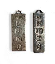 Two silver ingot pendants, gross weight 30g