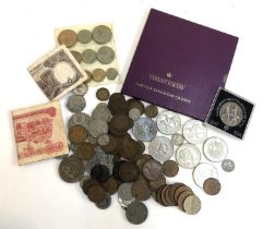 A quantity of mainly British coins to include one penny 1898, 1899, commemorative coins, US half