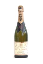 Moët & Chandon Dry Imperial, 1962, Champagne Epernay, 75cl