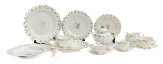 A very large 19th century Coalport dinner service, approx. 137 pieces, comprising: dinner plates (