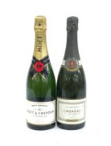 F. Bonnet Père et Fils Champagne (75cl/12%), Moet & Chandon Brut Impérial (75cl/12%).