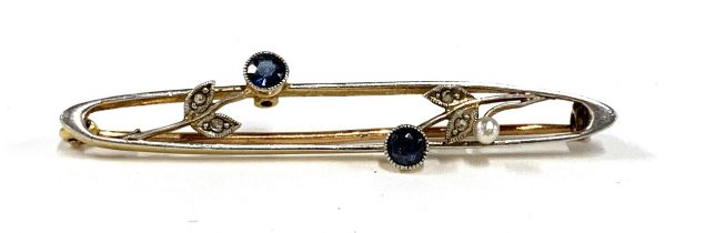 An Edwardian gold, sapphire, diamond and pearl brooch with floral sprays, 4.8cmL, 3g