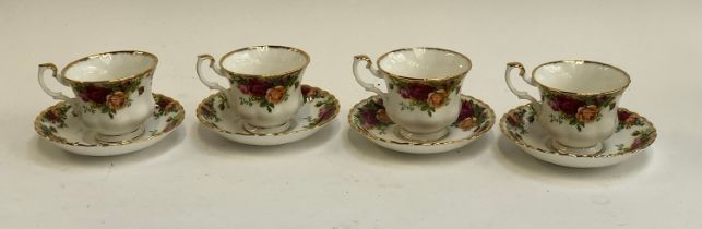 Four Royal Albert Old Country Roses teacups and saucers