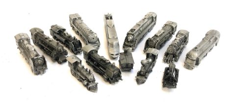 A quantity of Franklin Mint 'The World's Greatest Locomotives' miniature pewter model trains, with