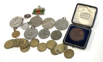 A quantity of tokens, medals and medallions to include memory of the good old days tokens 1768 (15),