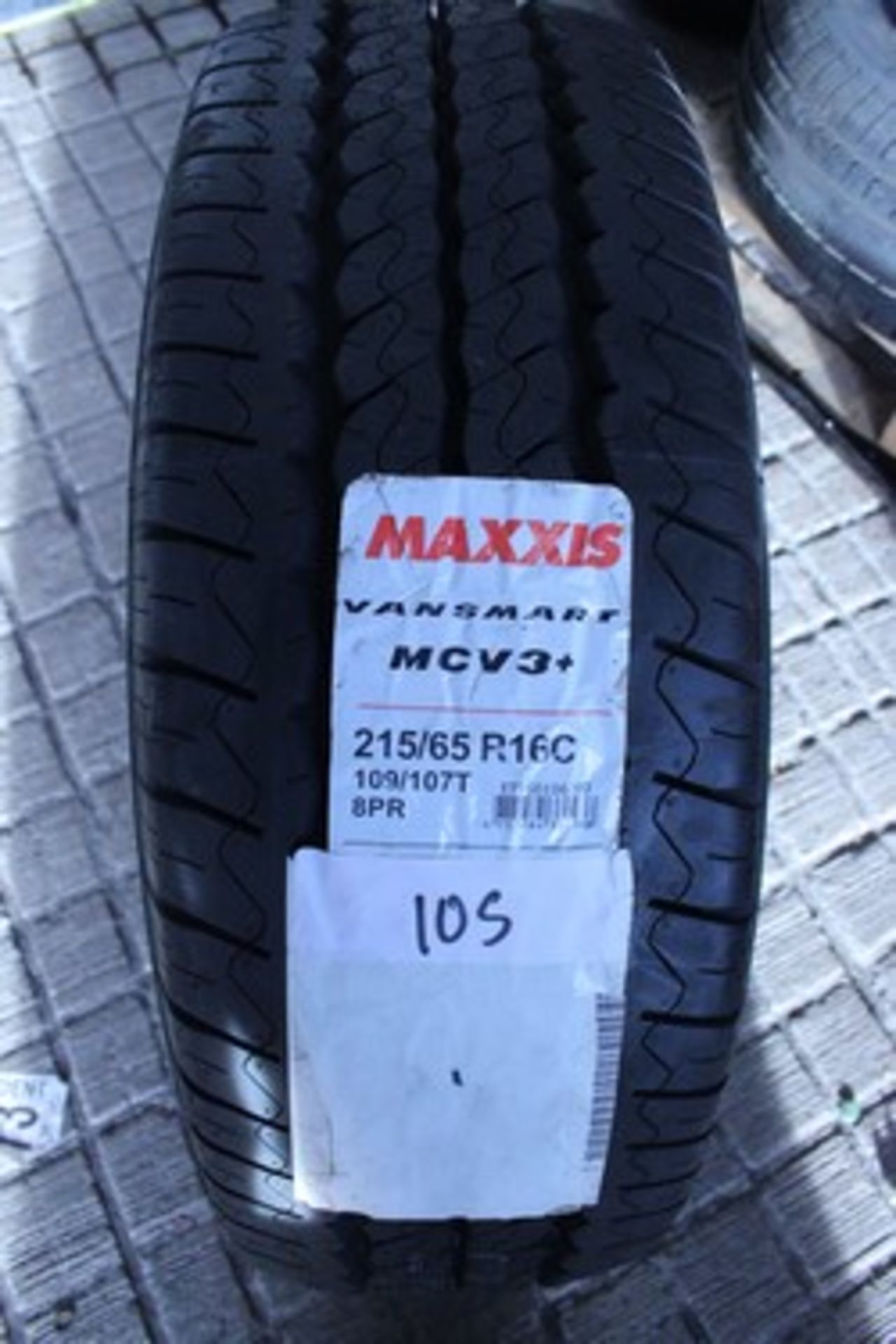 1 x Maxxis Vansmart MCV3+ tyre, size 215/65R16C - New with label (open shed)