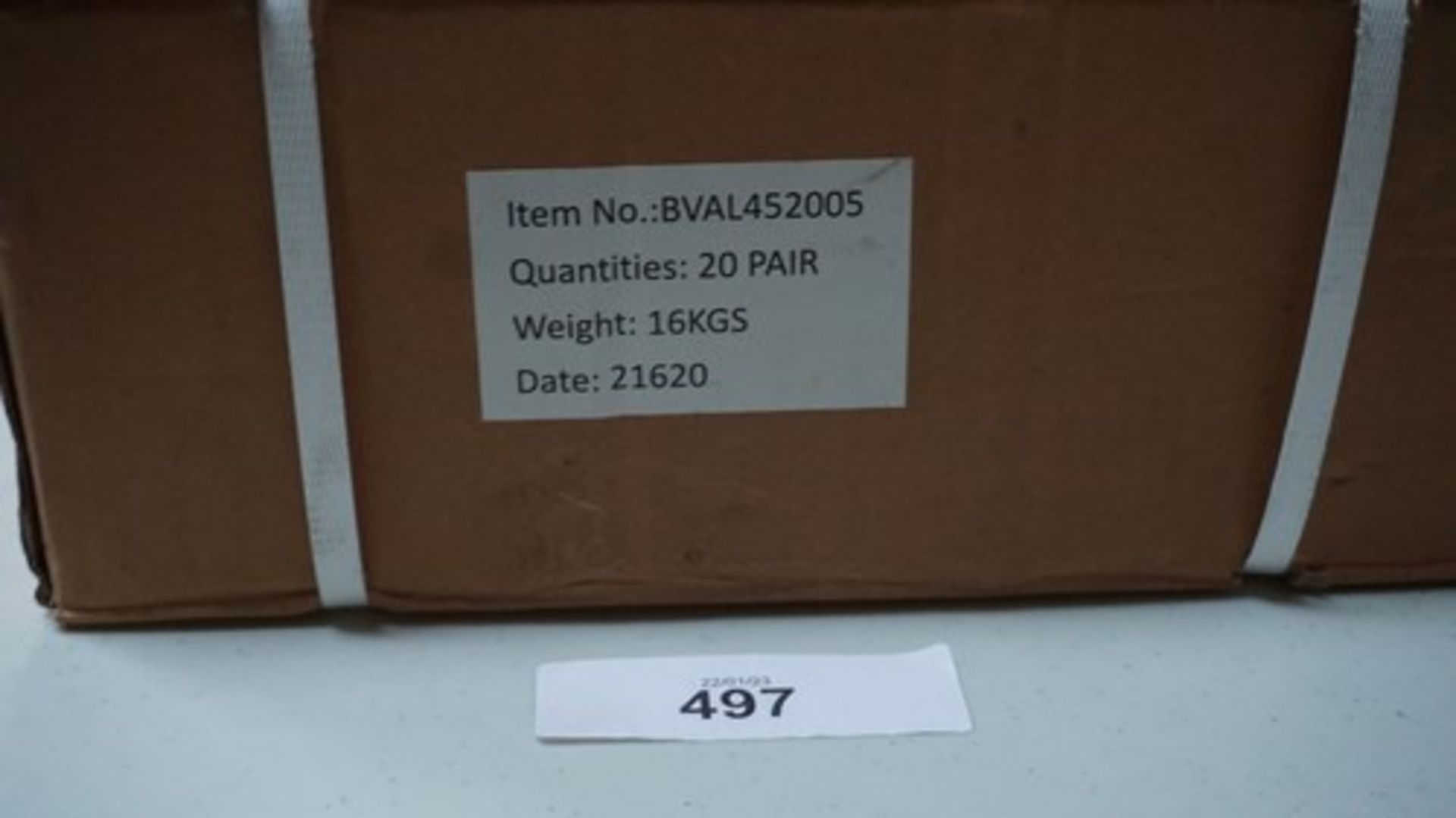 20 x pairs of hot and cold Ball Valves with pressure gauges model no: BVAL452005. -new in box- (