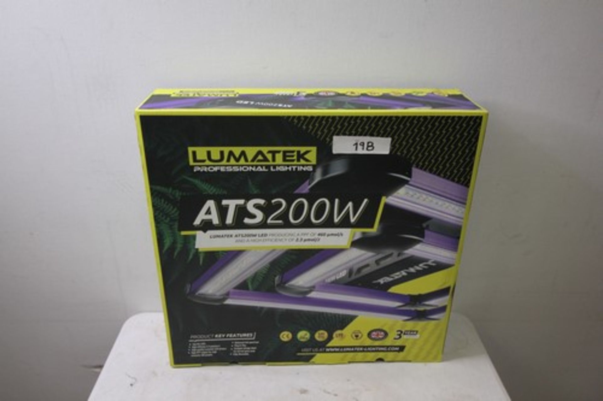 1 x Lumatek high quality LED horticultural lighting, model ATS2000 - New in box (ES1)
