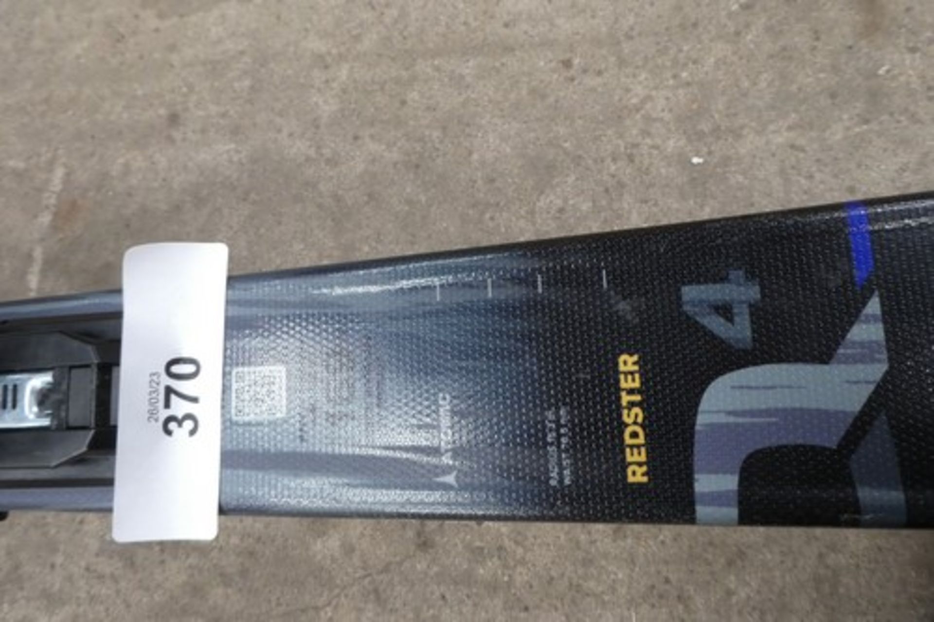 1 x pair of Atomic Redster Q4 skis, size 169cm, fitted with Grip Walk bindings - lightly used ( - Image 2 of 3