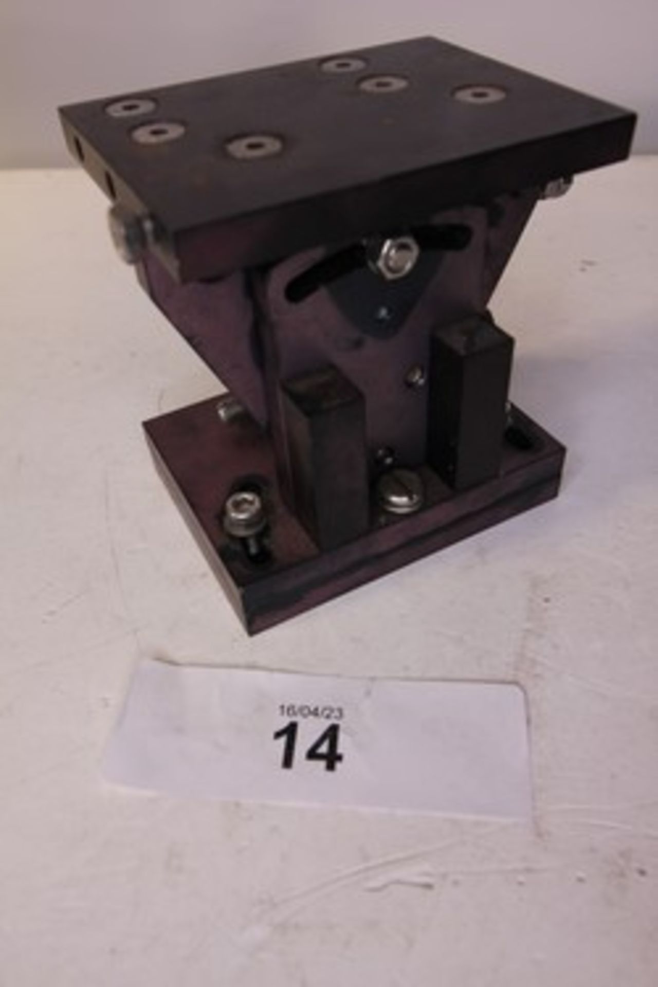 1 x aluminium adjustable work piece holder - used (SWC1) - Image 3 of 4