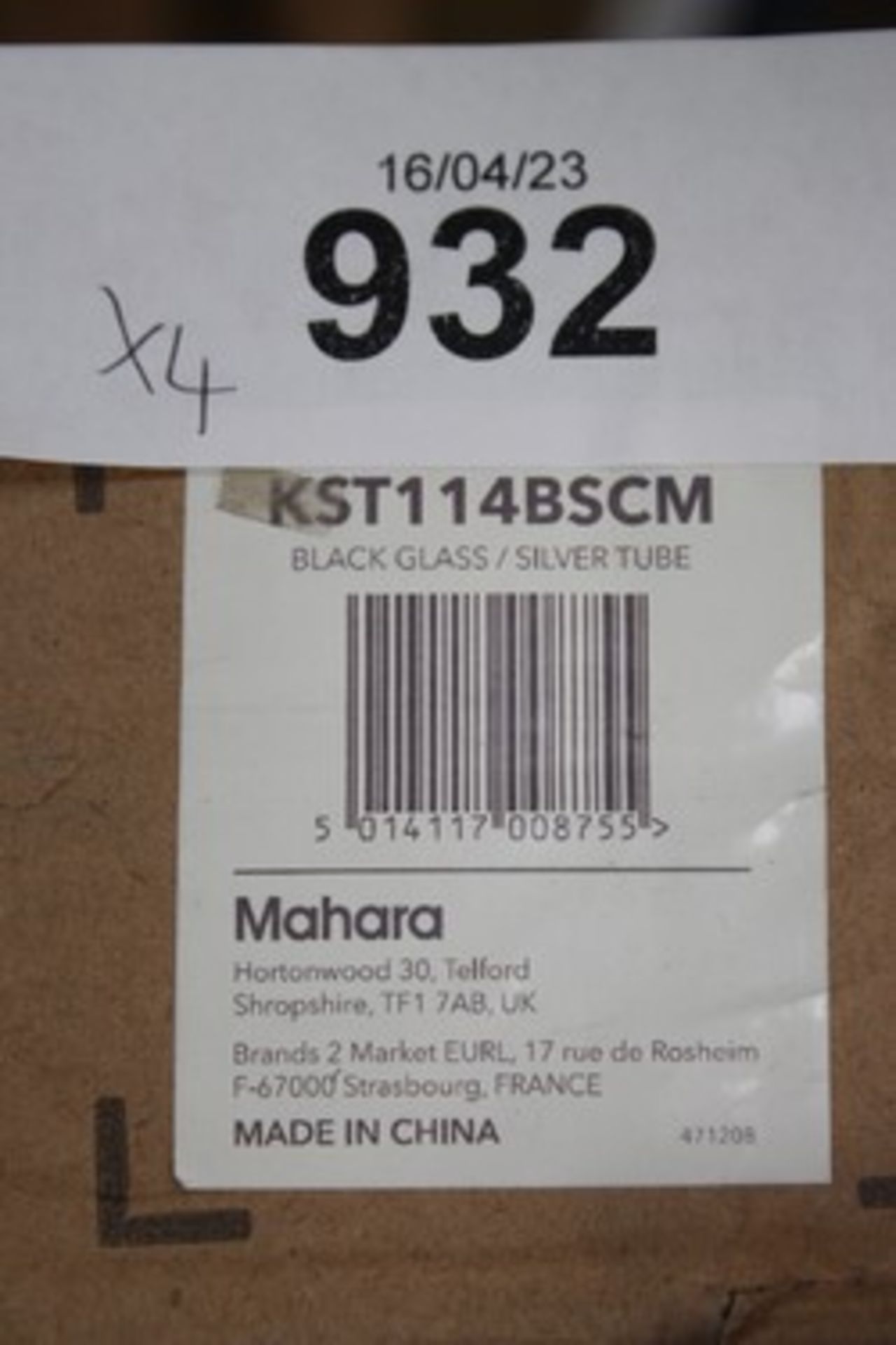 4 x TV units/cabinets including Mahara home item code: MHARN59SB and 1 x Decorotika North TV unit - Image 3 of 4