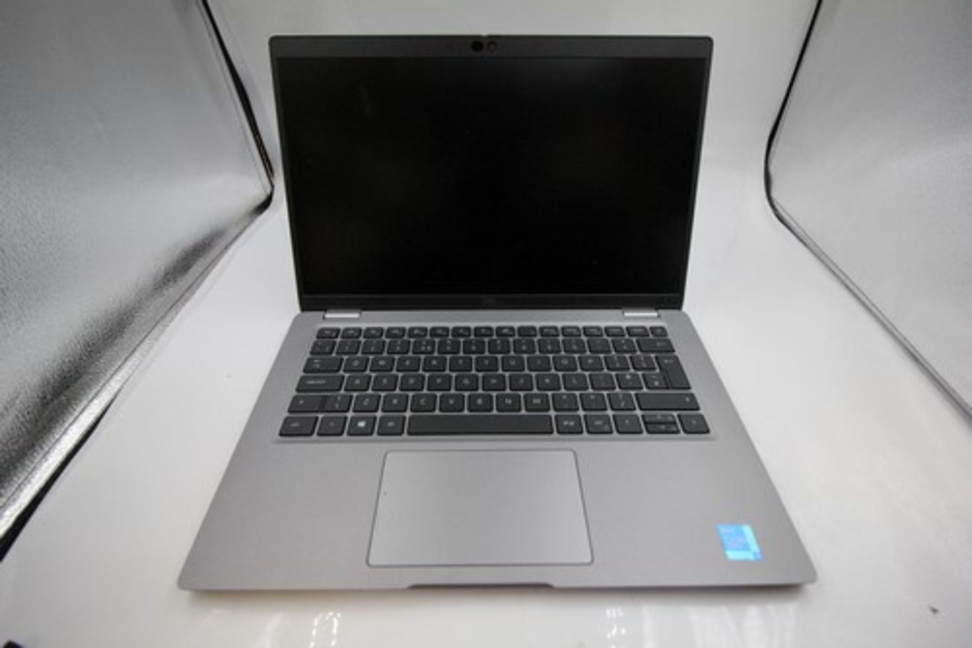 1 x Dell Latitude 5420 laptop, Model P137G, powers on,