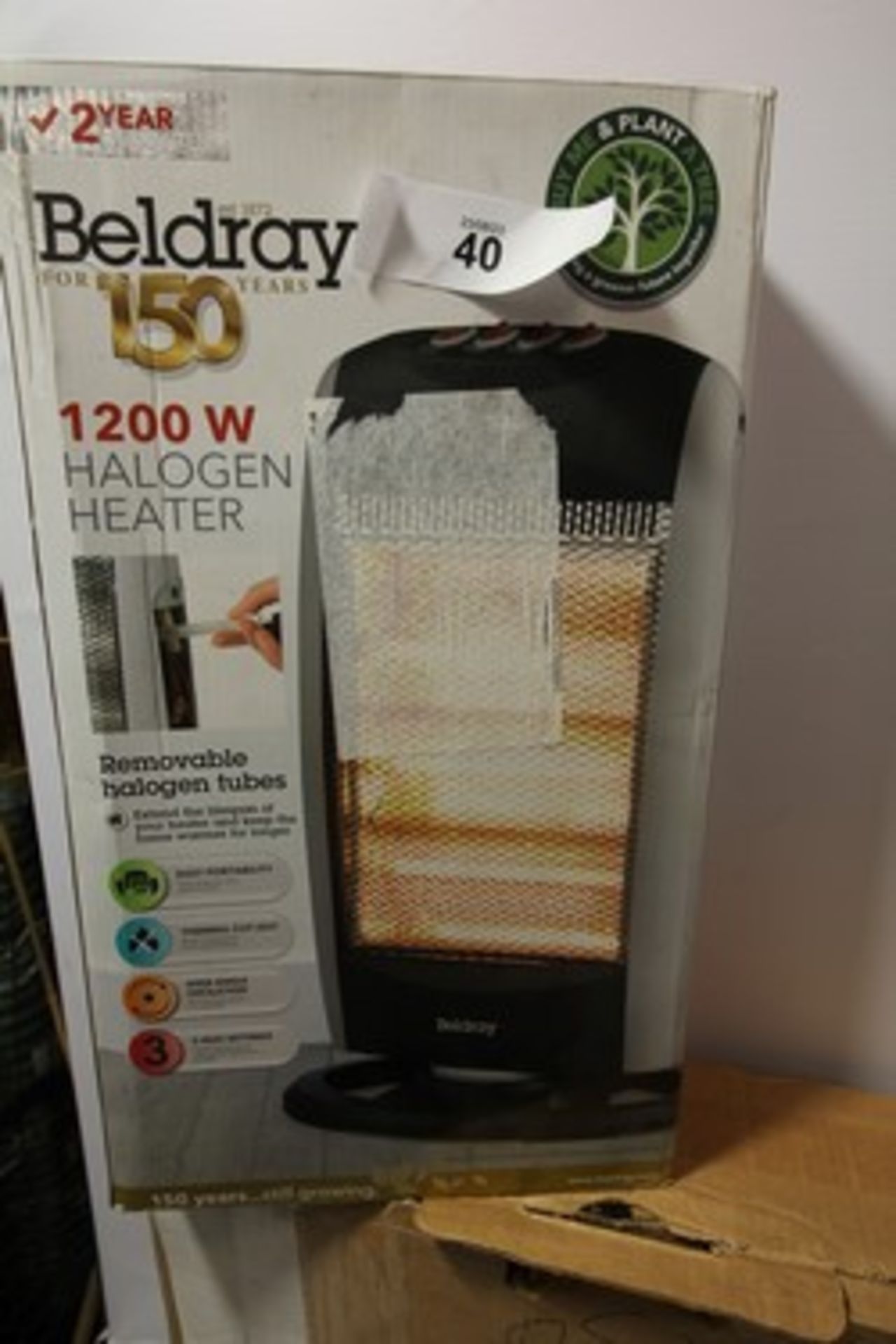 3 x heaters including 1 x Air Master 2000w oil radiator and 1 x Creda 2000w panel heater etc. - - Image 3 of 4