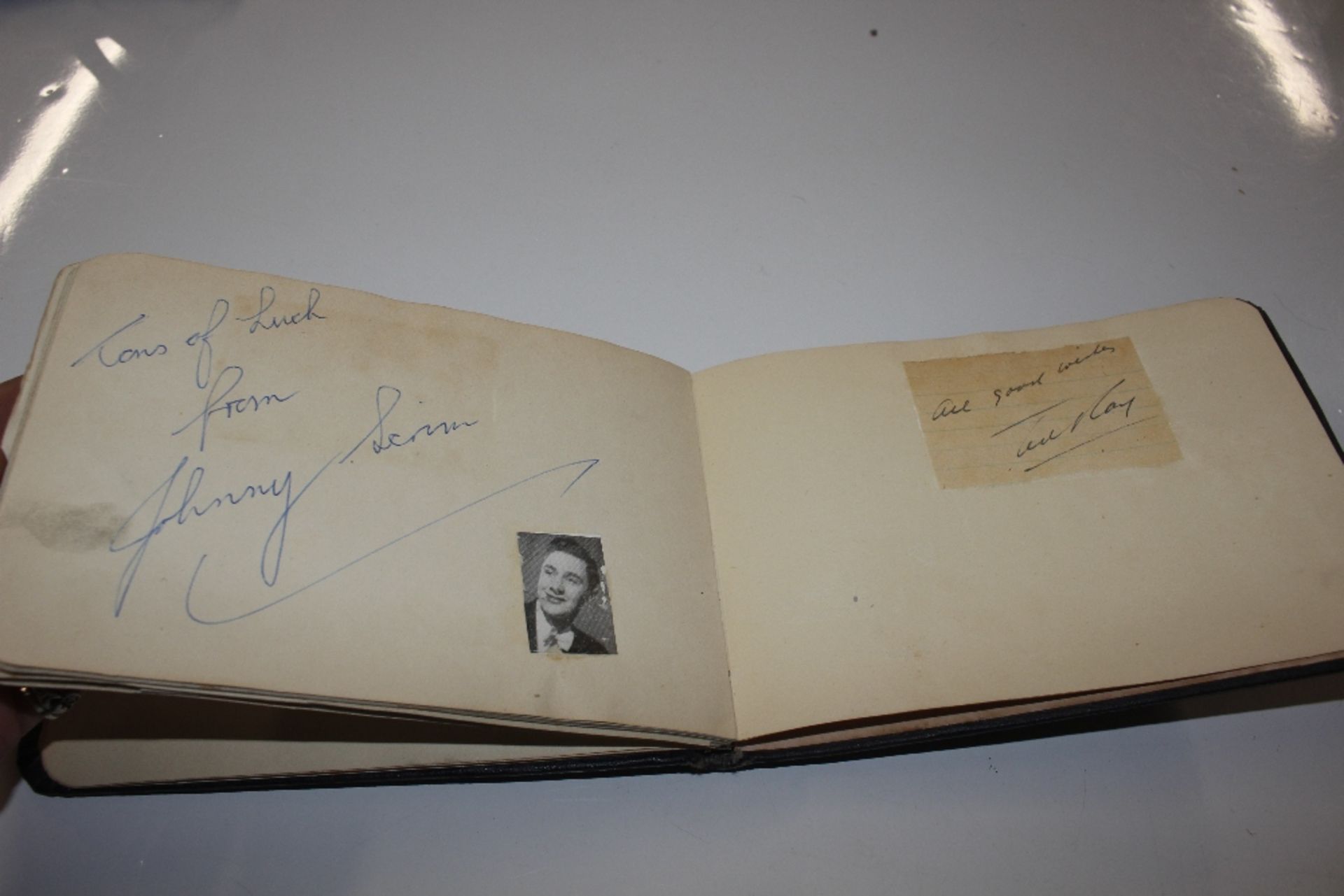 An autograph book including some photographs of ce - Image 8 of 13