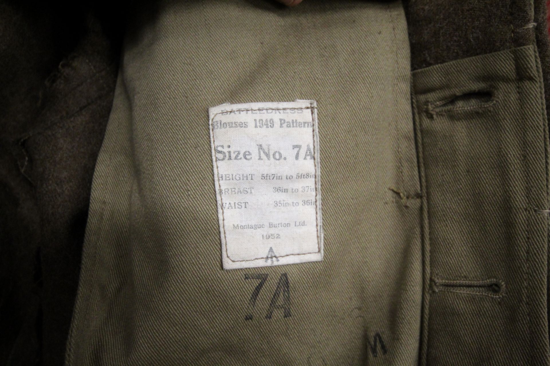 A battle dress blouse with RAF badge, 9th Battalio - Image 6 of 6