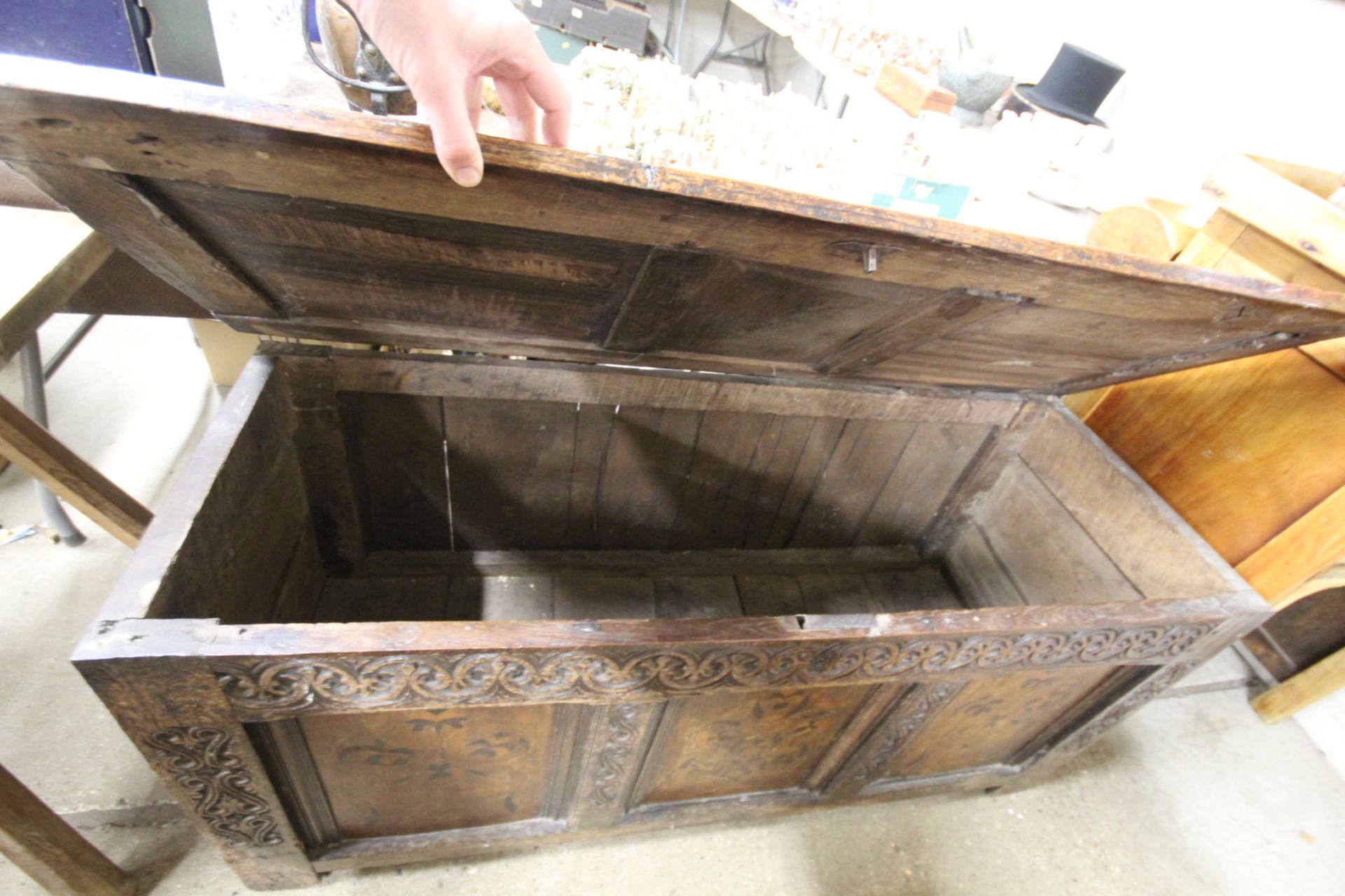 An antique panelled coffer with marquetry inlay - Image 4 of 4