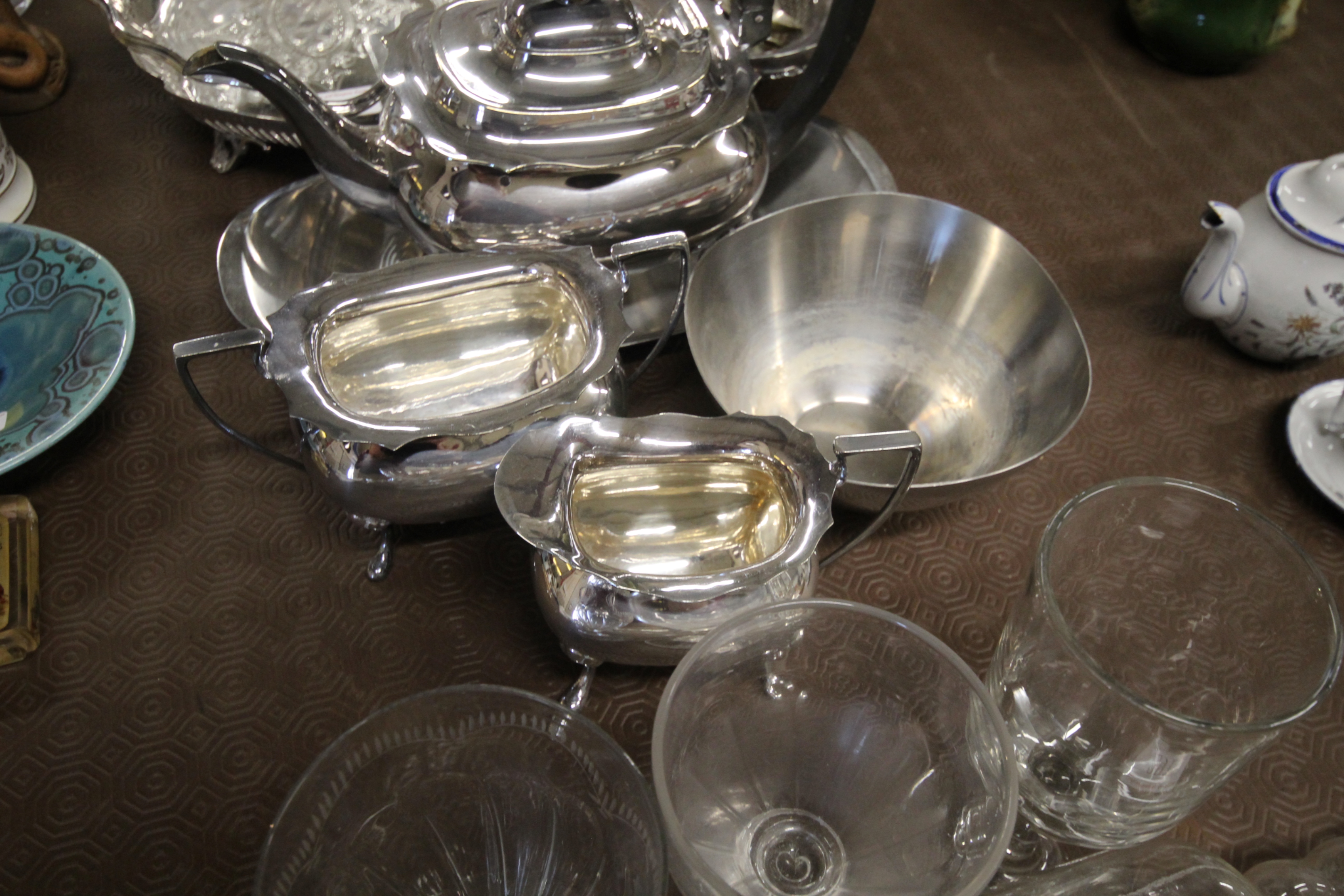 A quantity of various silver plated ware - Image 4 of 4