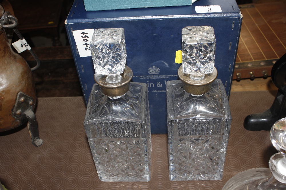 A pair of Mappin & Webb silver collared decanters - Image 3 of 3