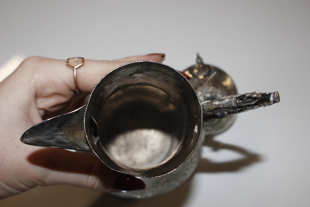 A silver salt; an Eastern white metal Dallah and s - Image 5 of 5