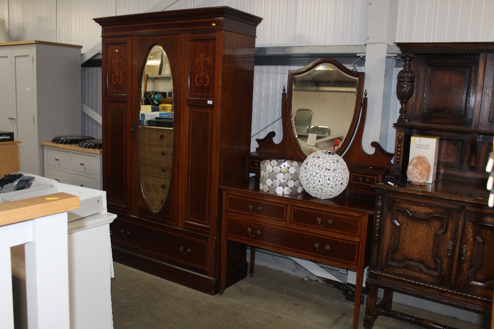 An Edwardian part bedroom suite comprising of a dr