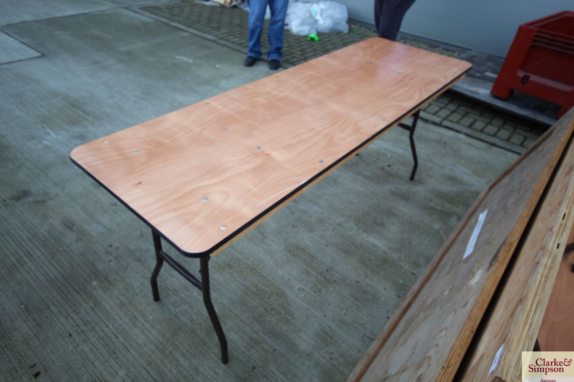 Wooden pallet crate containing 6x 6ftx2ft wooden top metal legged folding trestle tables. V - Image 4 of 5