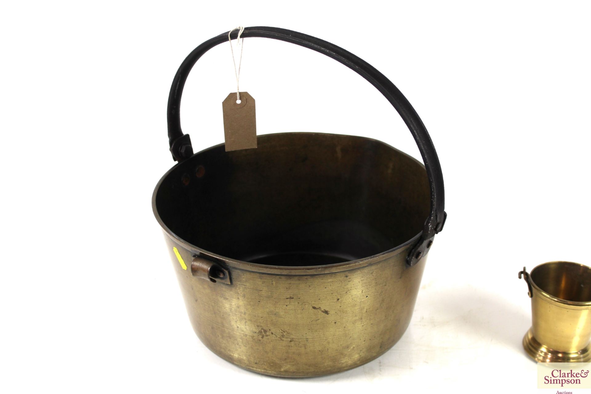 A large brass jam pan with metal swing handle and - Image 2 of 7