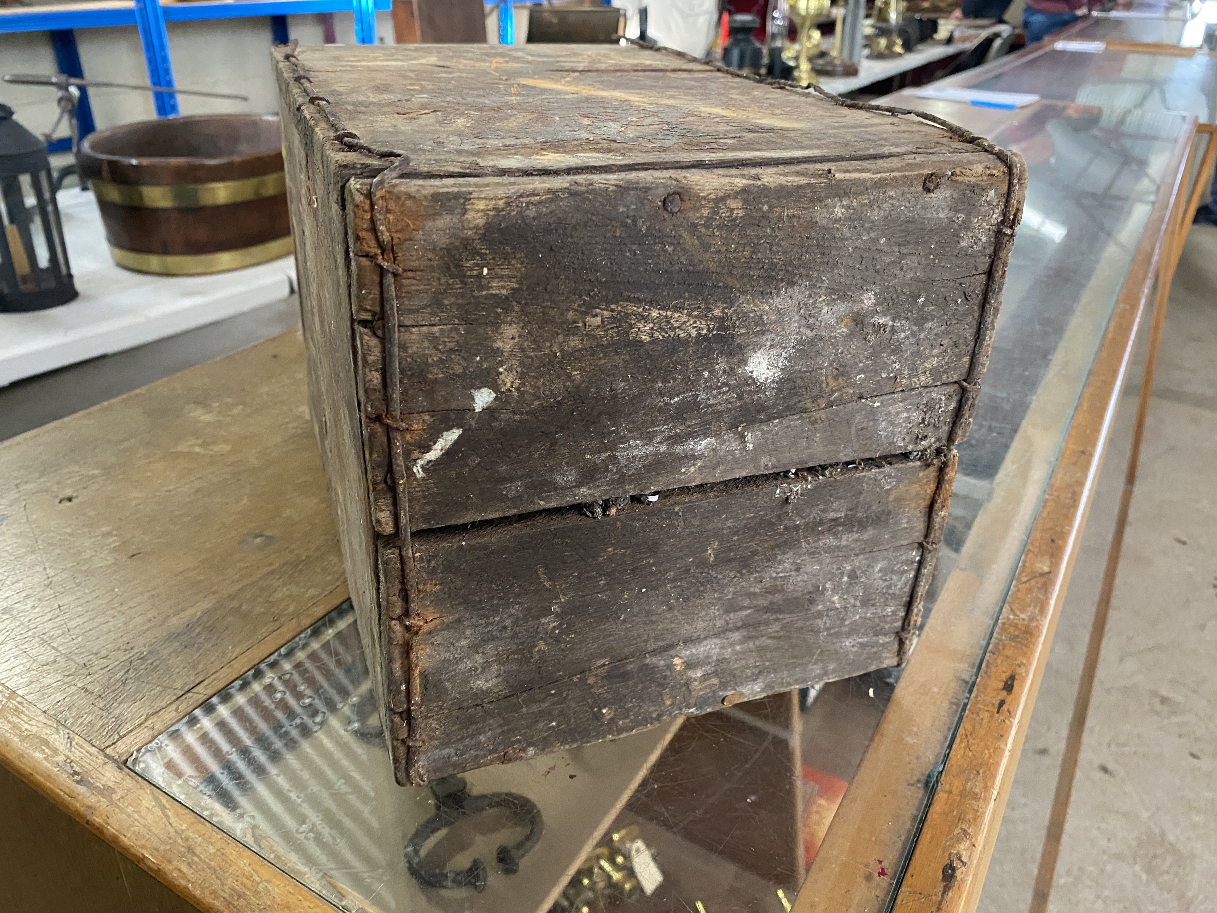 A galvanised tin box containing small tools boxes, metal sieve, Corona bottle box etc. - Image 6 of 6