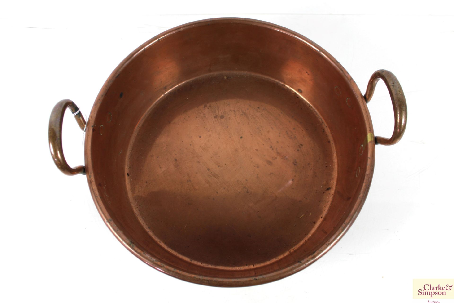 A Victorian copper jam pan - Image 3 of 6