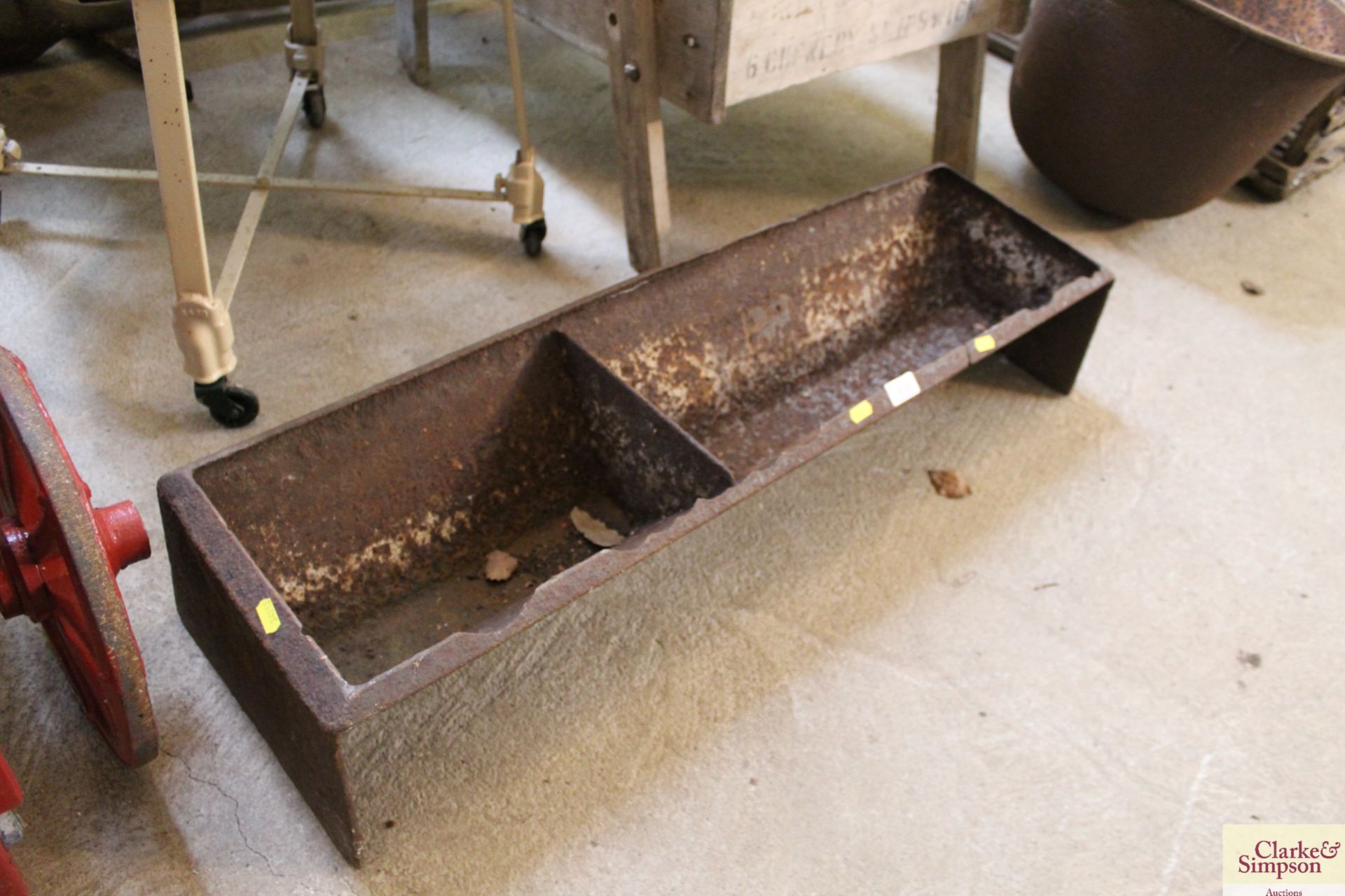 A cast iron trough approx. 38" long - Image 2 of 2