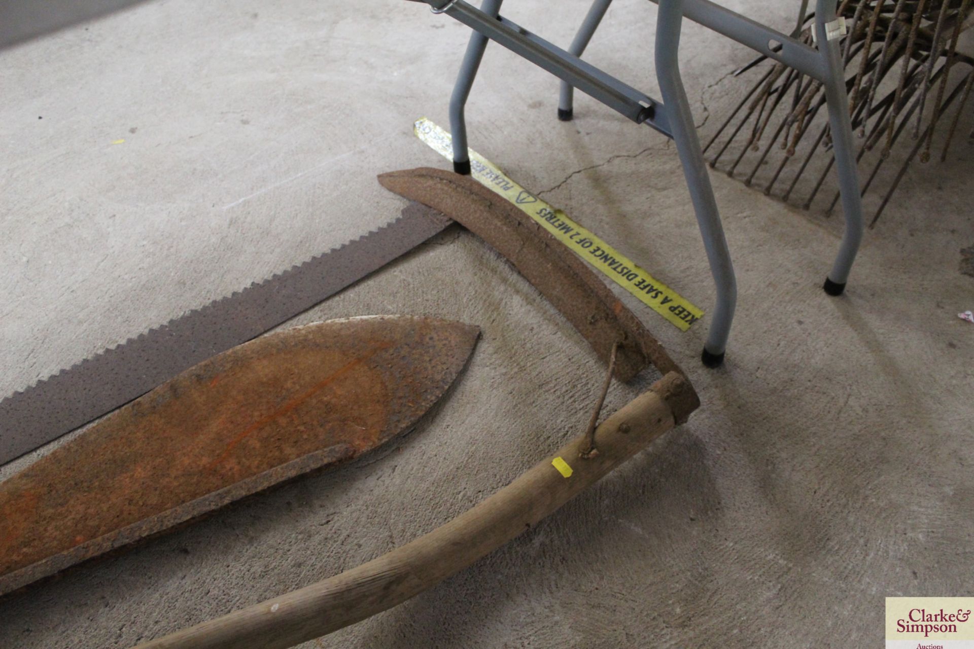 A scythe, a large hay knife and a cross cut saw - Image 2 of 4