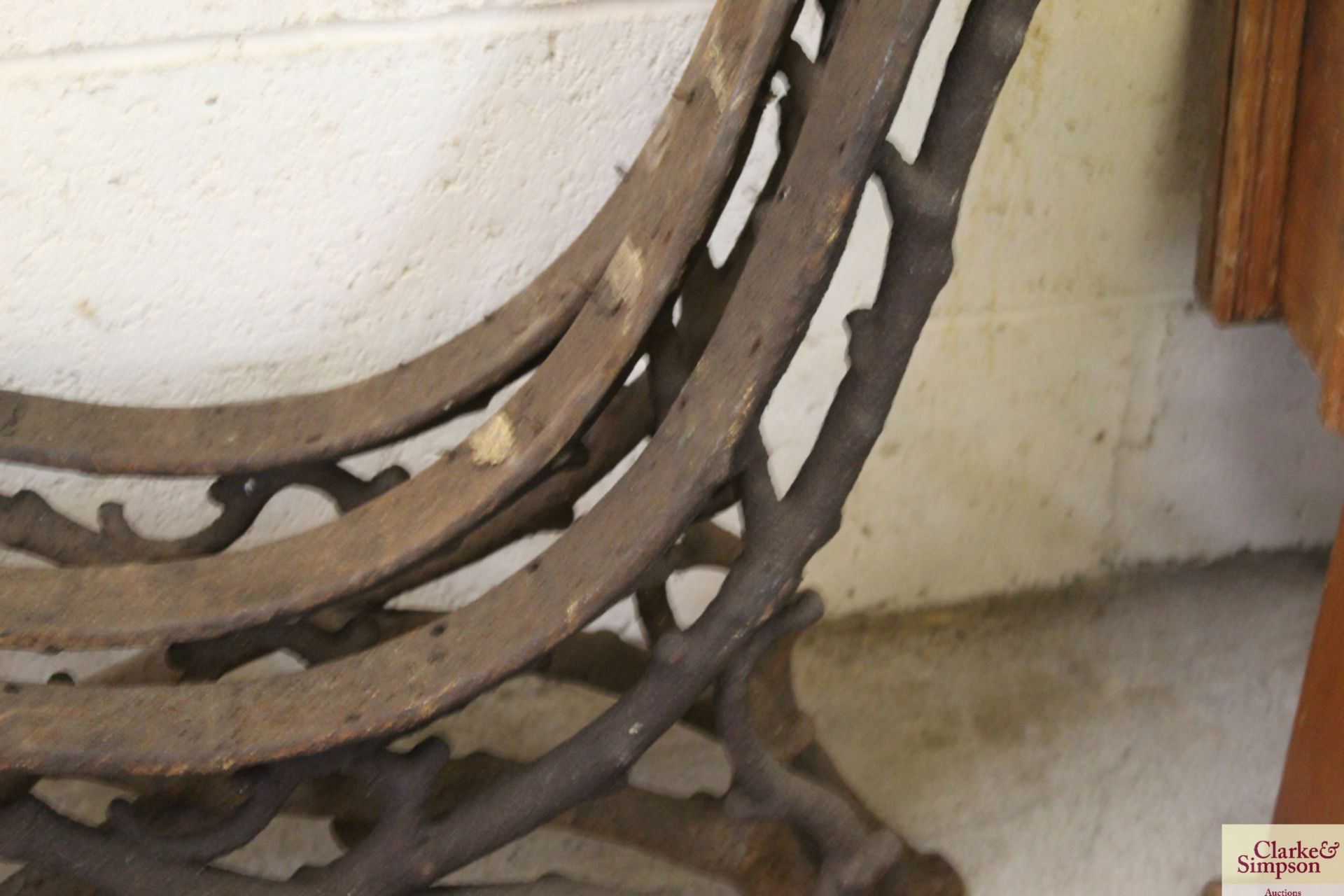 Three ornate cast iron bench supports - Image 3 of 5