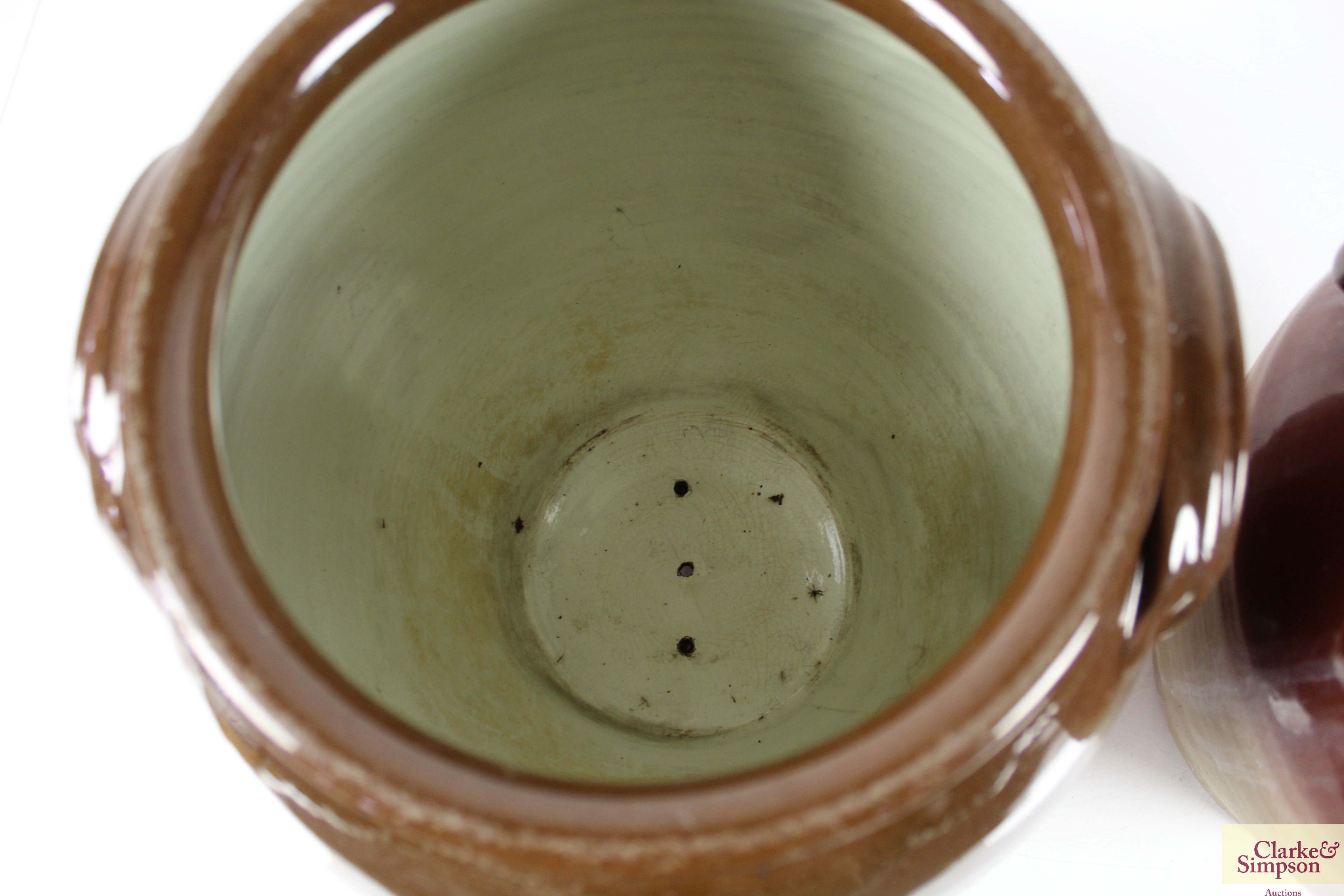 Two stoneware olive jars - Image 3 of 4