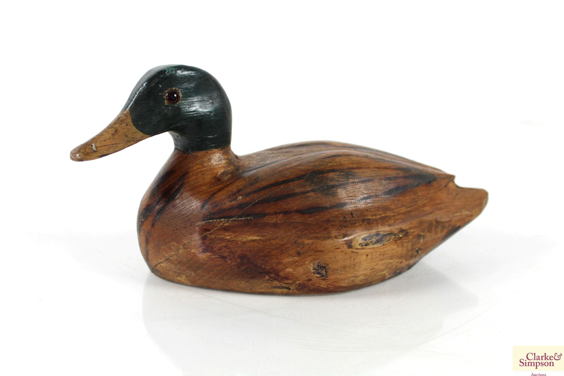 A wooden decoy duck - Image 2 of 4