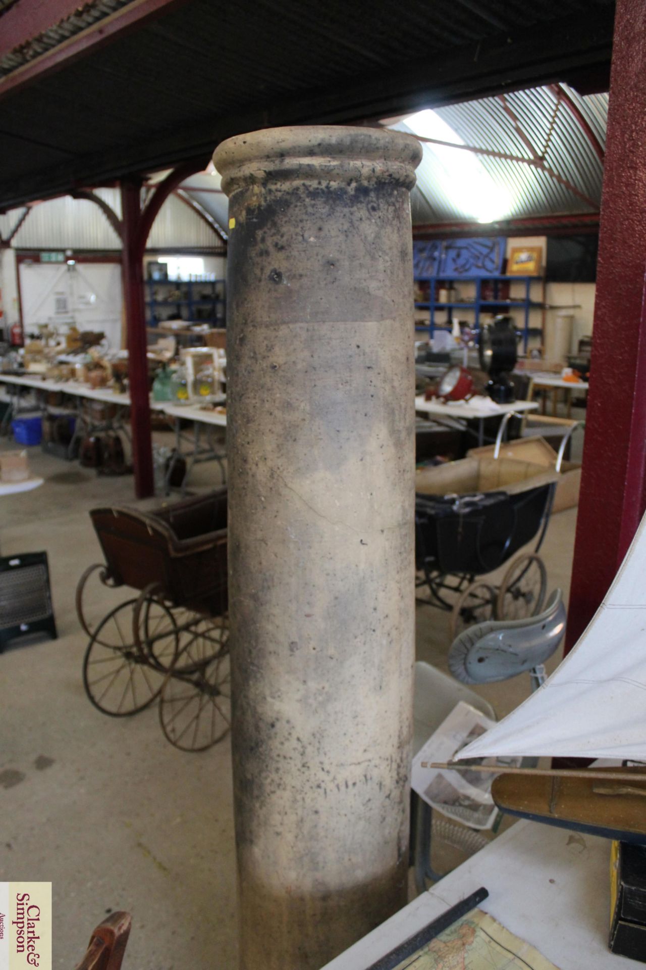 A tall chimney pot approx. 69" - Image 3 of 4