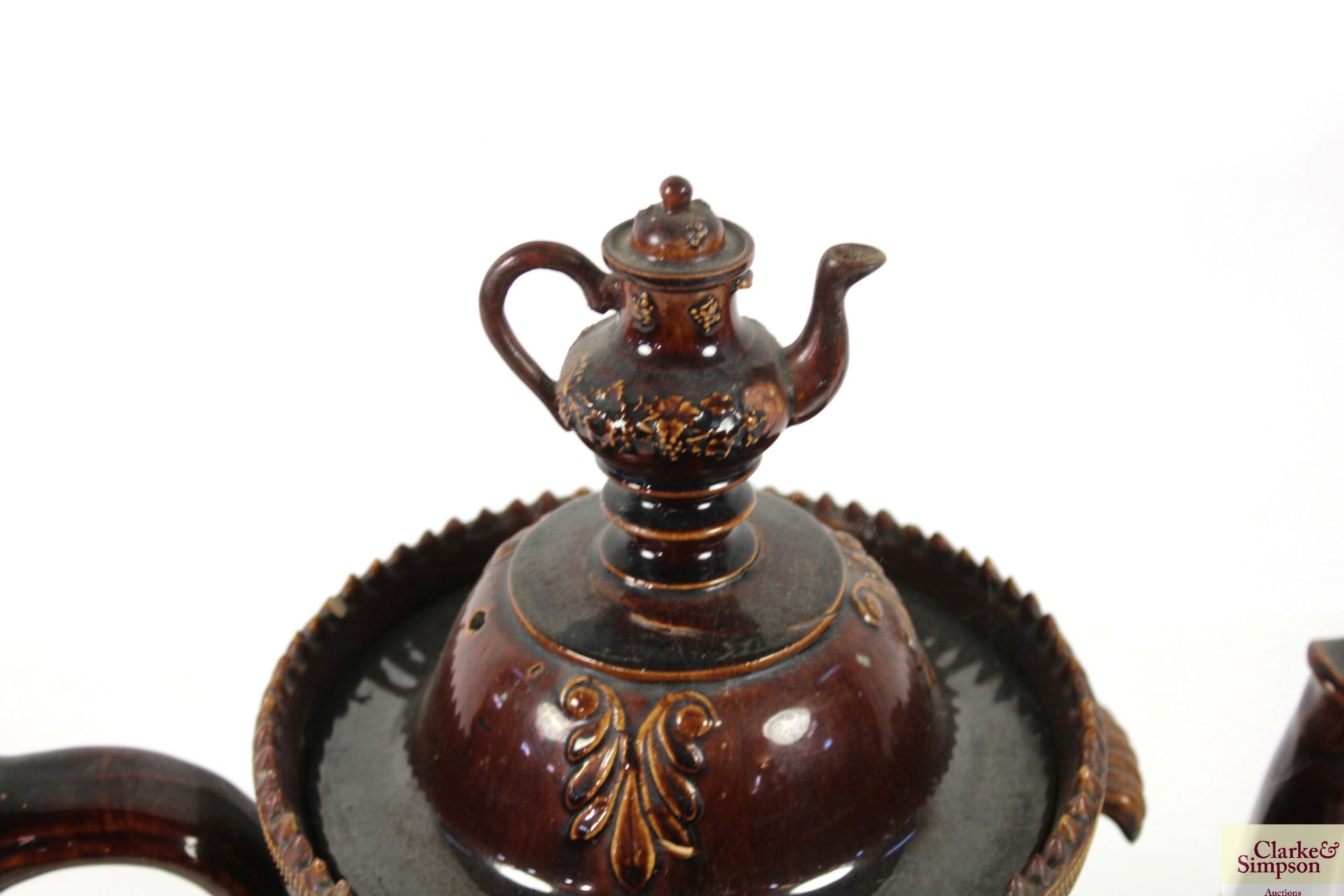 A large ceramic bargeware teapot - Image 3 of 7