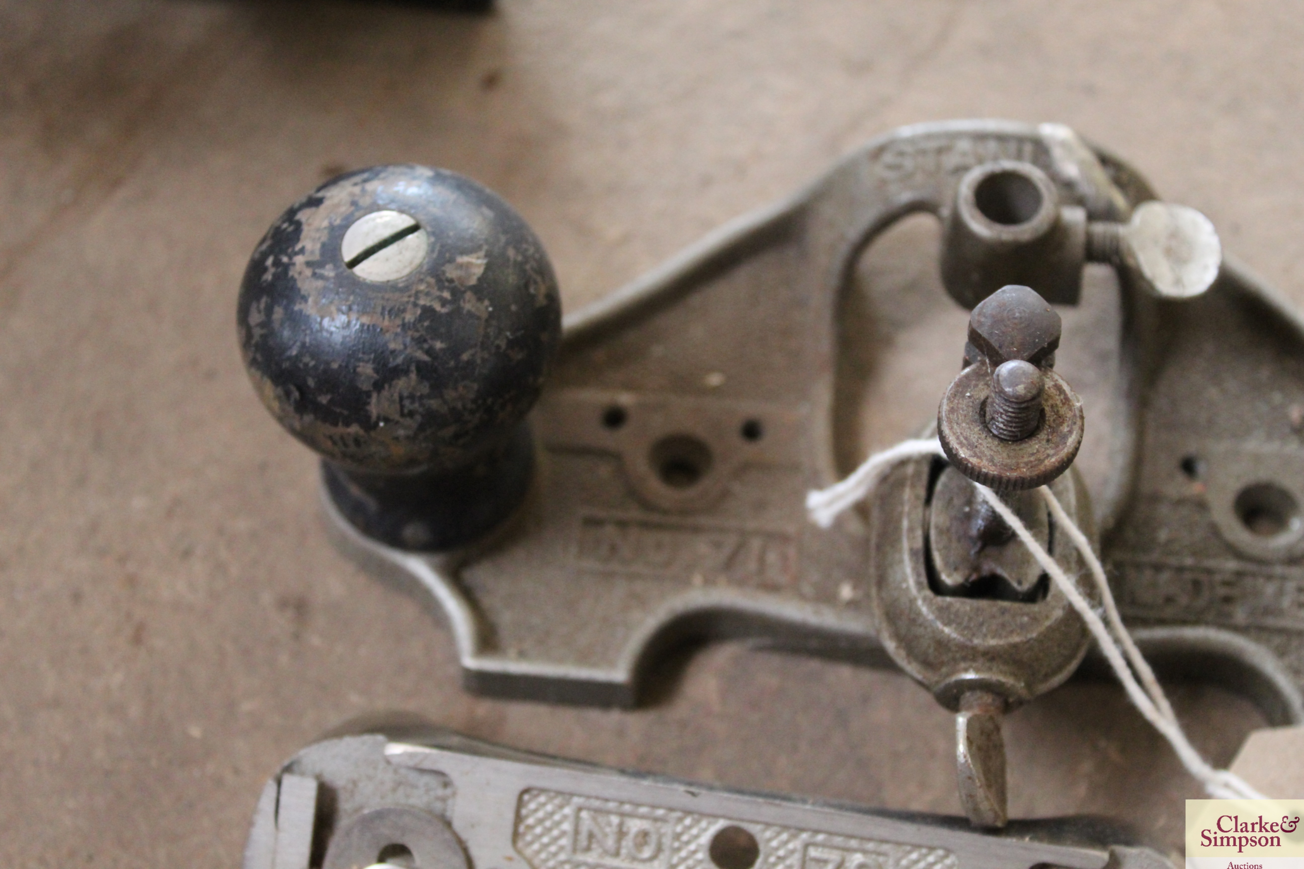 A Stanley No.7 plane and a Stanley No.79 plane - Image 3 of 4