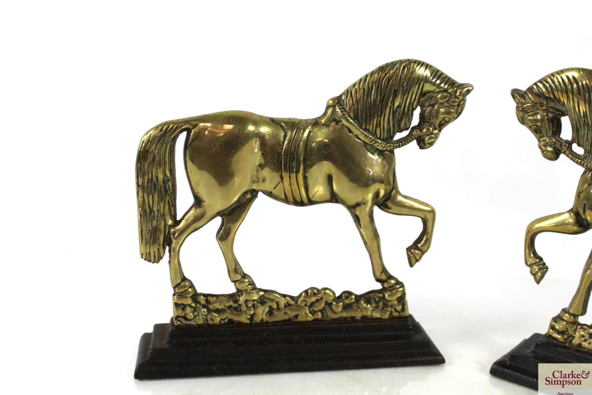 A pair of brass horse doorstops on cast iron bases - Image 2 of 3