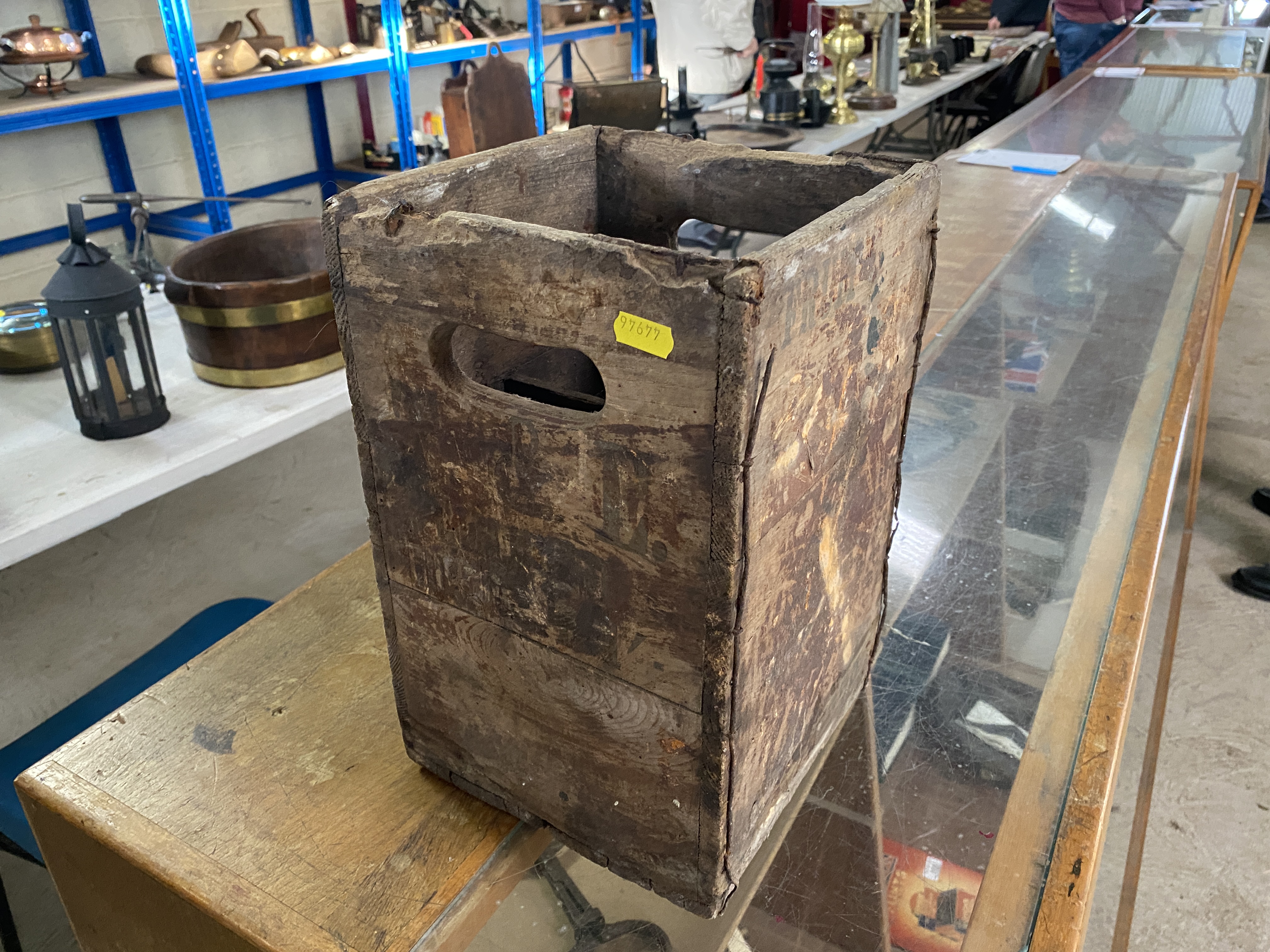 A galvanised tin box containing small tools boxes, metal sieve, Corona bottle box etc. - Image 2 of 6