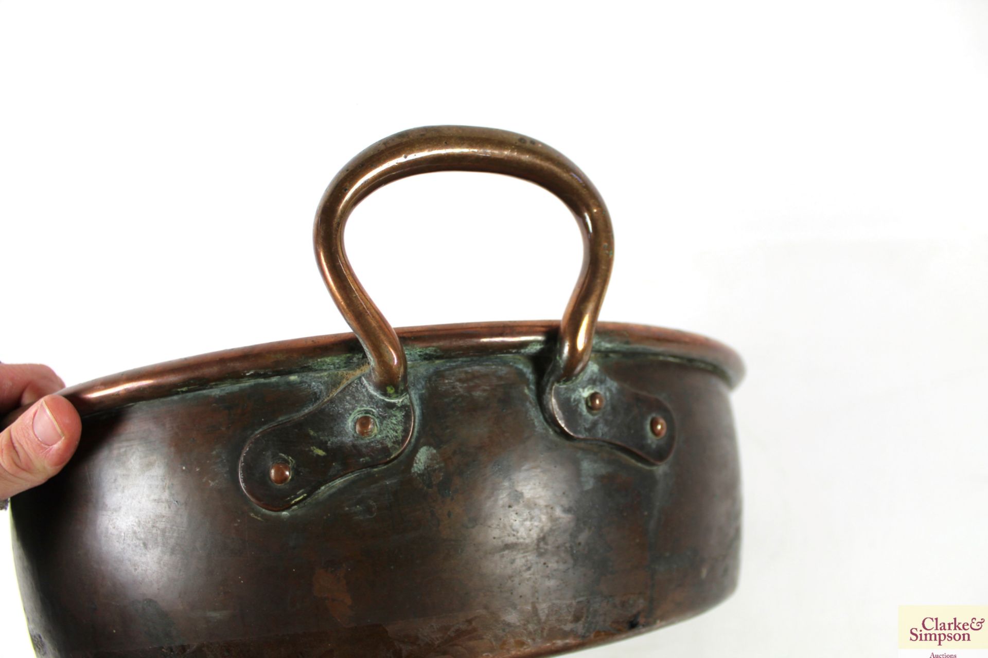 A Victorian copper jam pan - Image 4 of 6