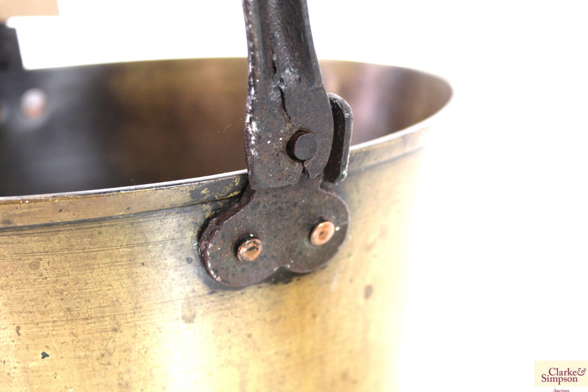 A large brass jam pan with metal swing handle and - Image 3 of 7