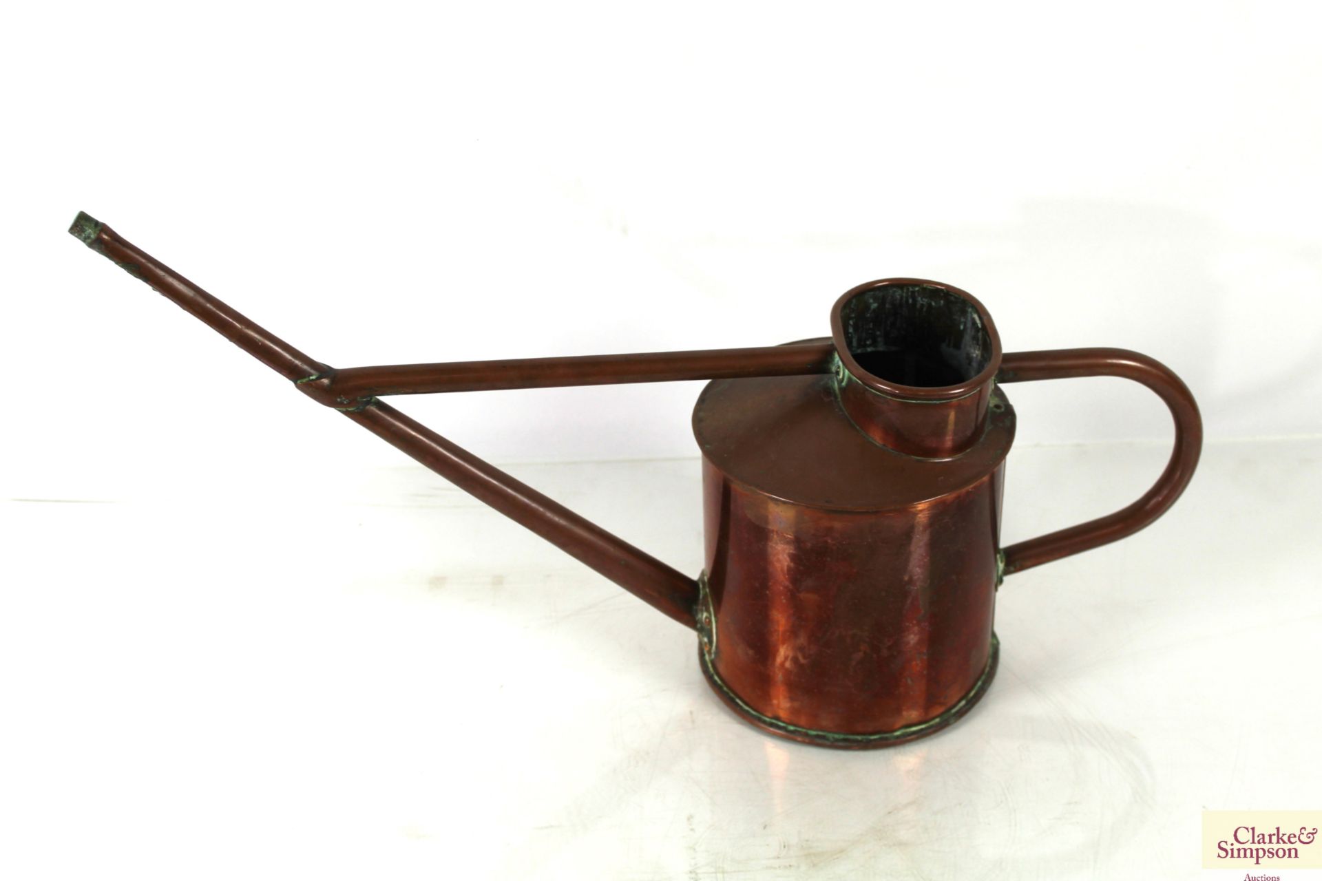 A small copper long spouted watering can - Image 2 of 3