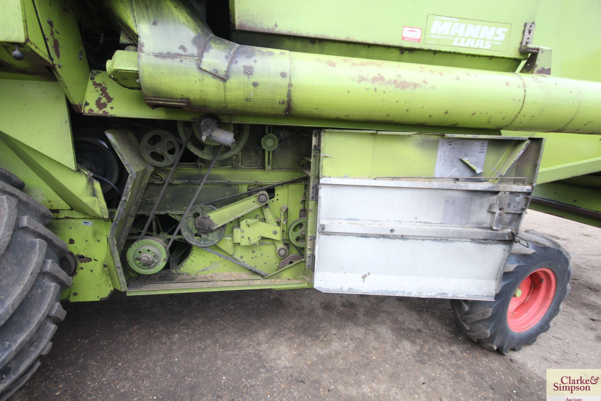 ** UPDATED HOURS ** Claas Dominator 98S combine. Registration E799 APU. Date of first registration - Image 46 of 120
