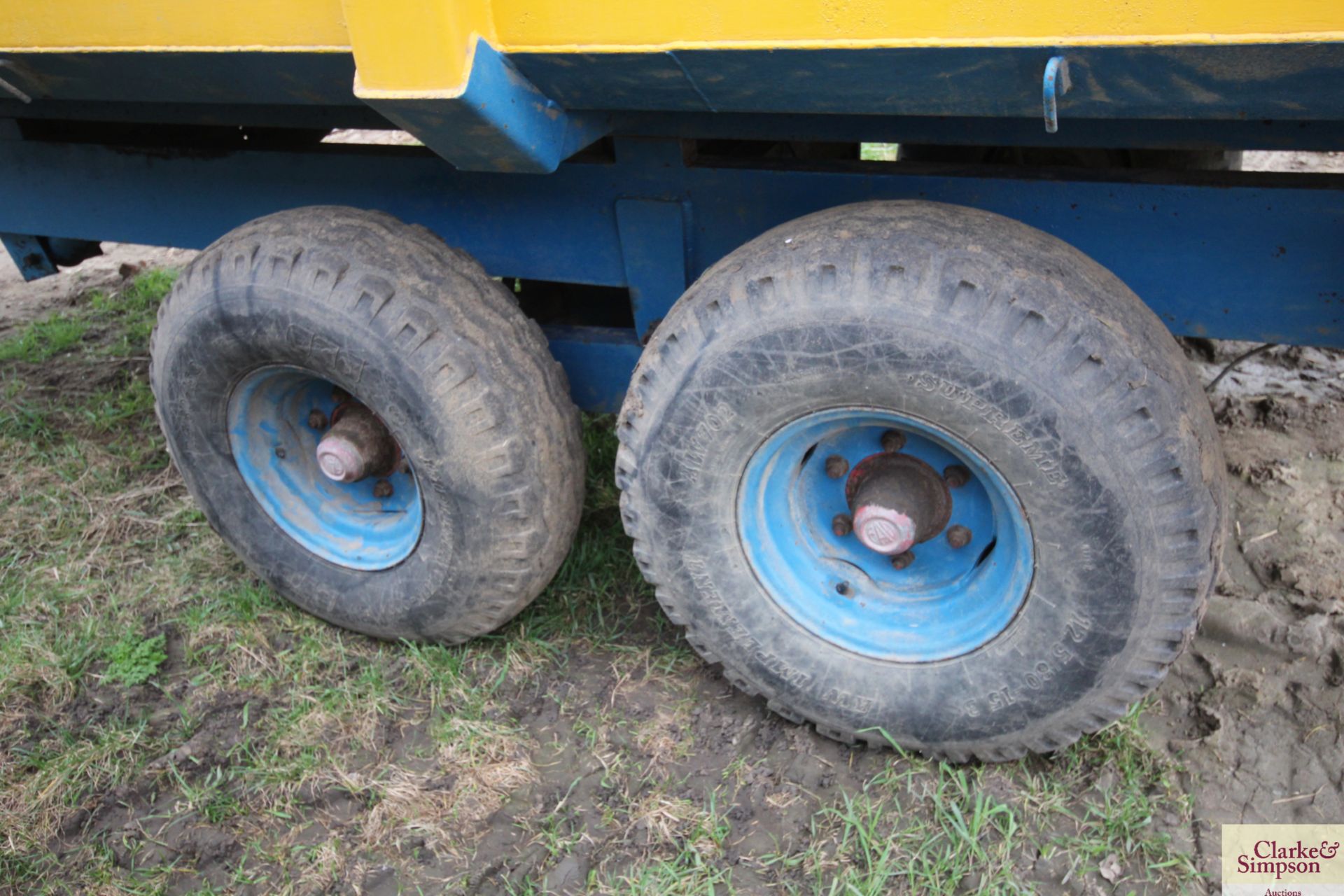 Richard Western 10T twin axle tipping trailer. 1985. With oil brakes. V - Image 11 of 19