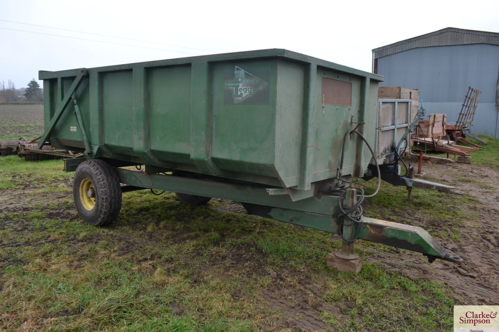 Brian Legg 7T single axle tipping trailer. Serial number T871. 1987. With hydraulic tailgate. V - Image 4 of 20